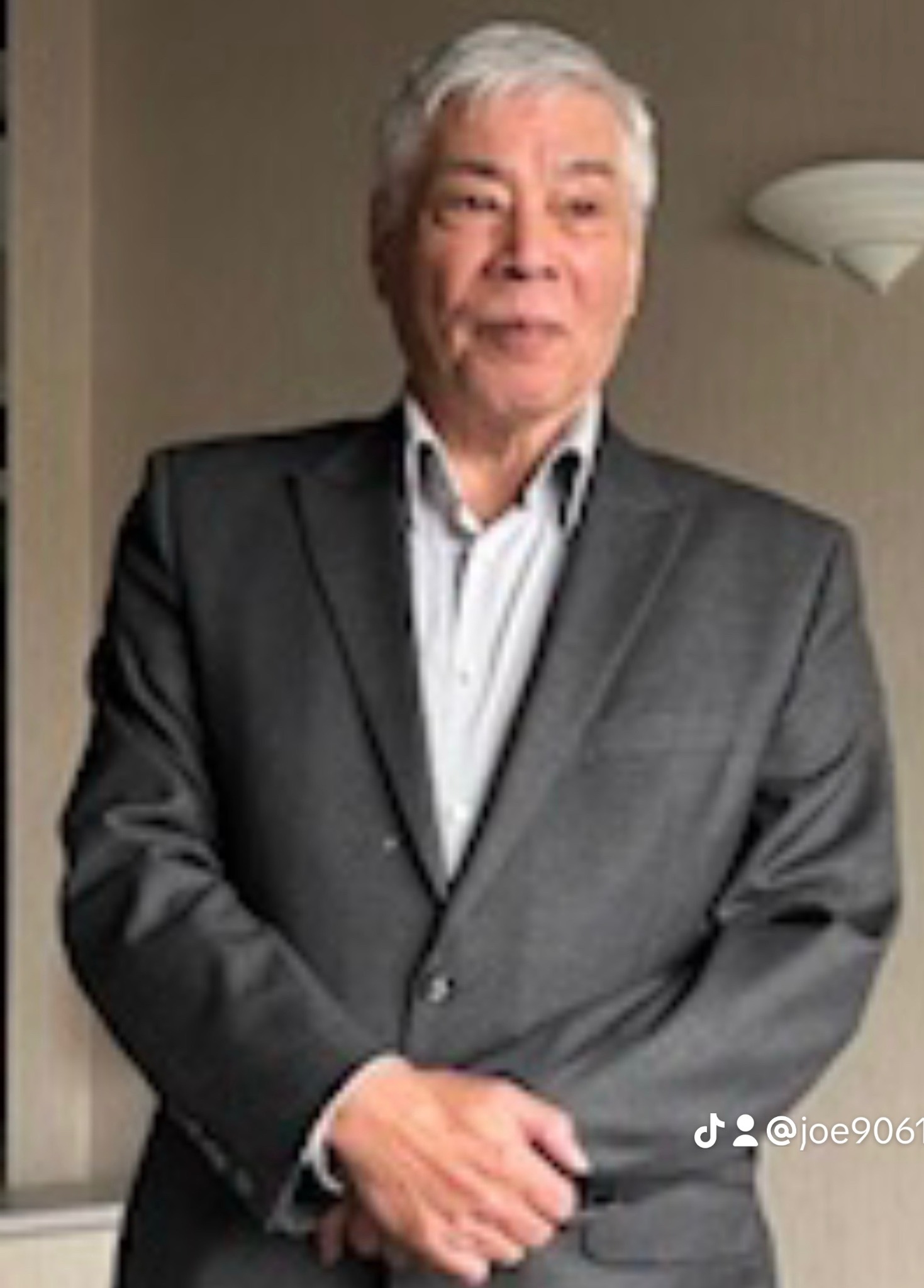 Portrait of Joe Phillips (Sze).